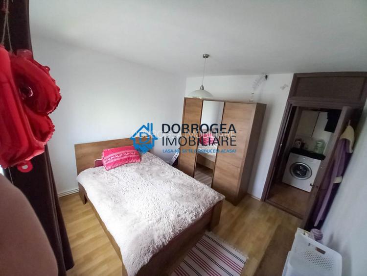 C 5- APARTAMENT CU 3 CAMERE DECOMANDAT  - 3