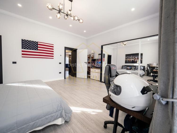 Vilă de LUX cu piscină, 278 mp utili și teren de 1.780 mp I Sag - 26