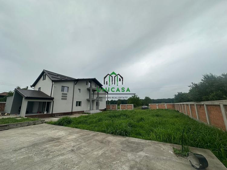 Casă de vânzare în Comuna Băbeni - 2