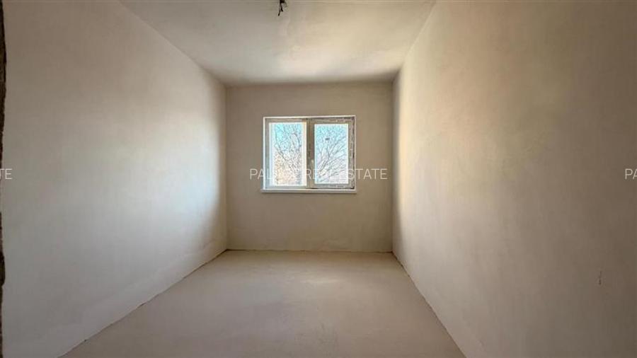 Apartament cu 3 camere, 2 bai, UMF CENTRU, decomandat, bloc din 1980 - 6