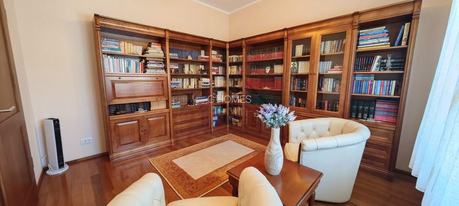 Casa mare. Posibil si clinica, camin batrani, invatamant, sediu firma. - 20