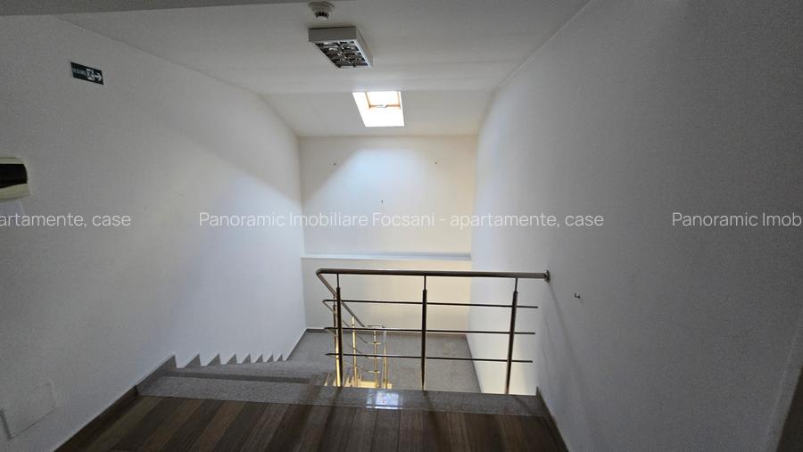 Cladire speciala de VANZARE  sau de INCHIRIAT  ultracentral Focsani - 11