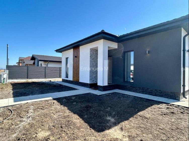 Casa cu 4 camere | Finisaje la alegere | Toate utilitatile | Sânpetru, Brasov - 2