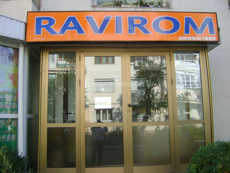 Apartament doua camere semidecomandat, etaj trei renovat bucatarie mare, mobilat - 14