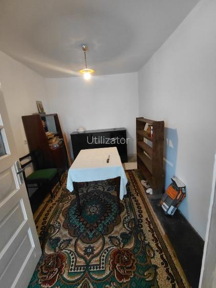 Vând casă in orașul Videle județul Teleorman la 70 km de București  - 3