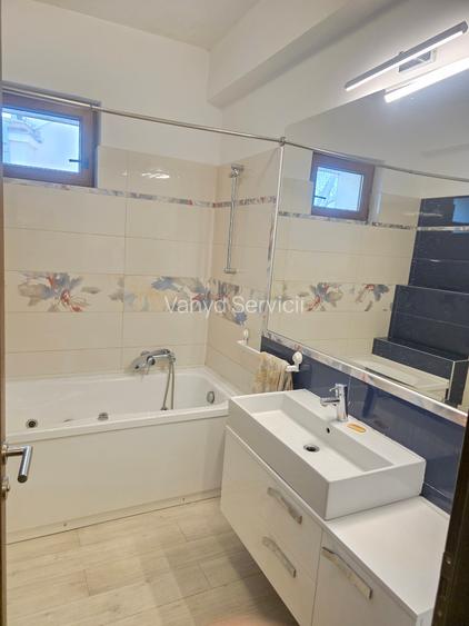 Polona, b dul Dacia - 2