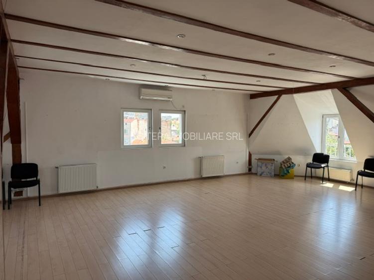 OFERTA INCHIRIERE AP 4 CAM IN VILA TIP MANSARDA - 9