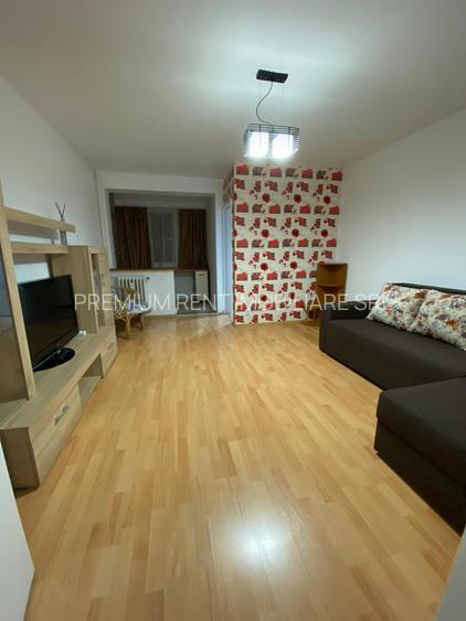 Dristor, garsoniera, 1 minut metrou, etaj 2, AC, libera - 2