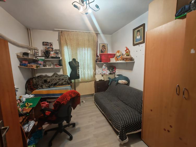Apartament 3 camere spatios in bloc de 4 etaje - 15
