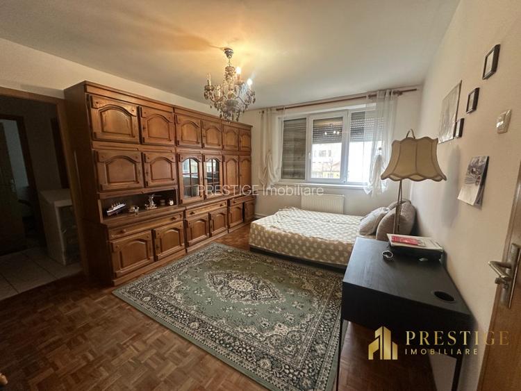 Apartament cu 2 camere de vanzare pe Bd. Dimitrie Cantemir - Oradea - 2