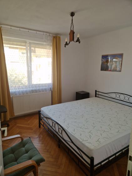 Apartament doua camere, decomandat, renovat