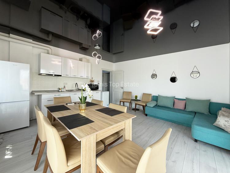 Mamaia-Sat, Vila modernă, mobilata si utilata complet, 15 camere - 32