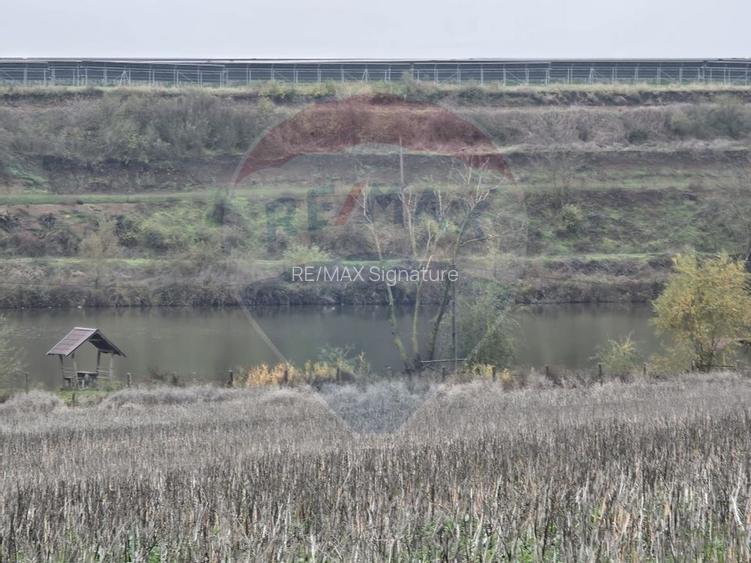 DE VANZARE LAC Pescuit sportiv 6,7ha + TEREN 6,3ha - 10