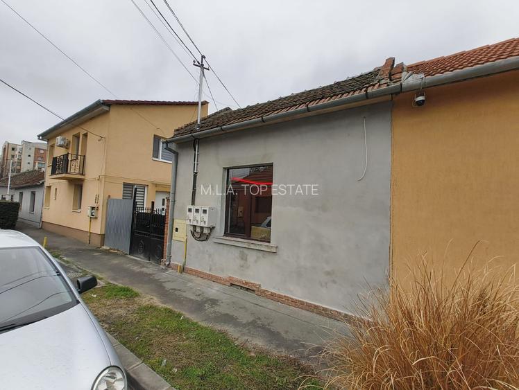 Spațiu comercial/ casa de inchiriat in UTA - 2