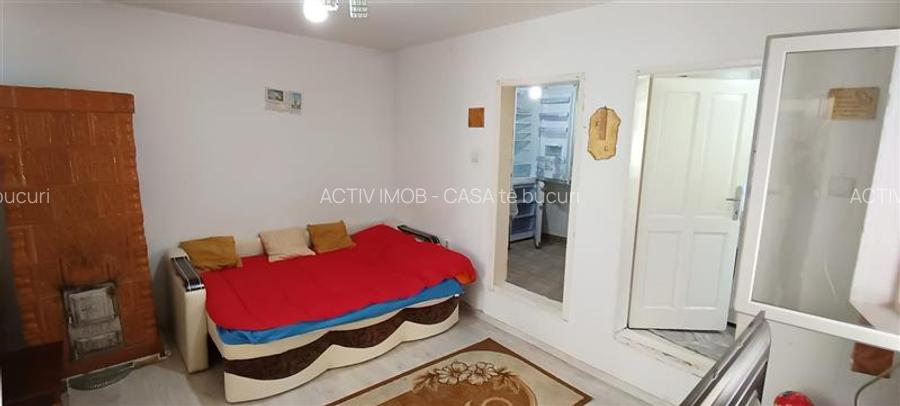 MOLDOVA NOUA, zona centrala, Casa 4 camere, 2 bai si garaj - 8