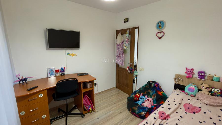 Apartament 3 camere Militari Lujerului, etaj 1, decomandat, 91 mp ! - 12