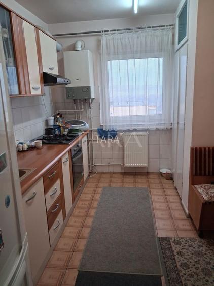 Apartament 3 camere decomandate, zona Piața Zorilor. - 3
