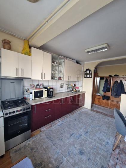 Apartament 2 camere în zona INTRE LACURI