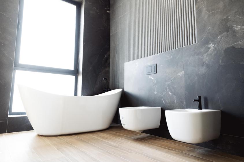 c5db5f57-4215-4501-af04-f1fd54663b09 - 8