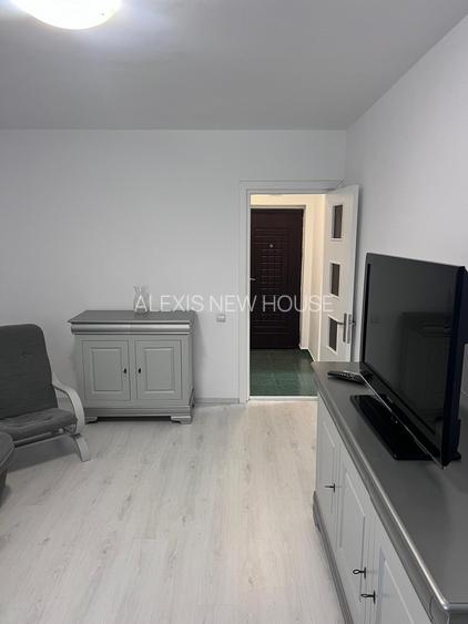 De închiriat – Apartament 2 camere MODERN– Zona Delfinariu(AXI104) - 3
