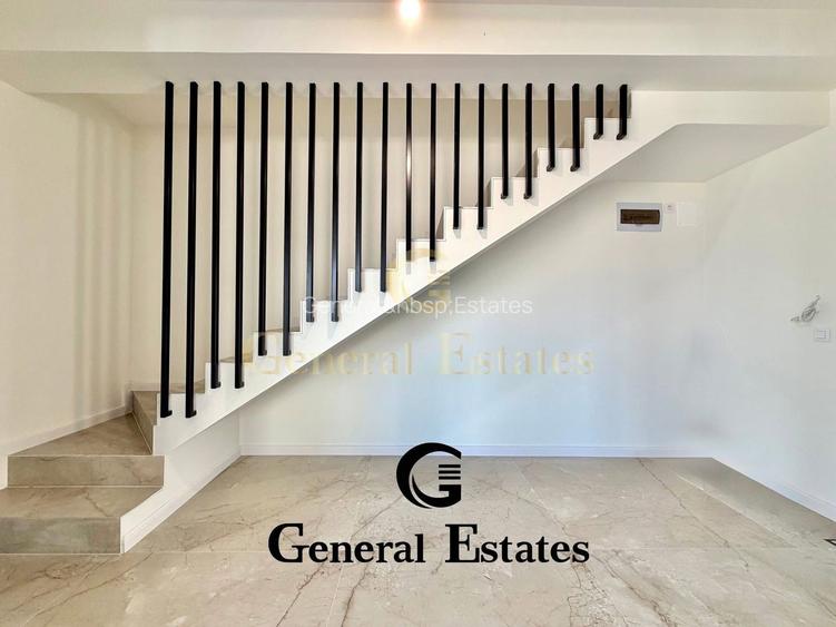 Vilă tip duplex de vânzare | Zona Cetățuia | 390 mp teren | 4 camere - 11