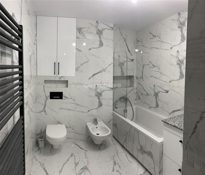 Vanzare apartament 3 camere Lux Decebal - 3