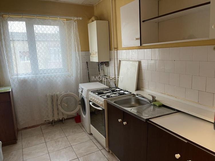 Apartament cu 2 camere de inchiriat in zona Cetate - 3