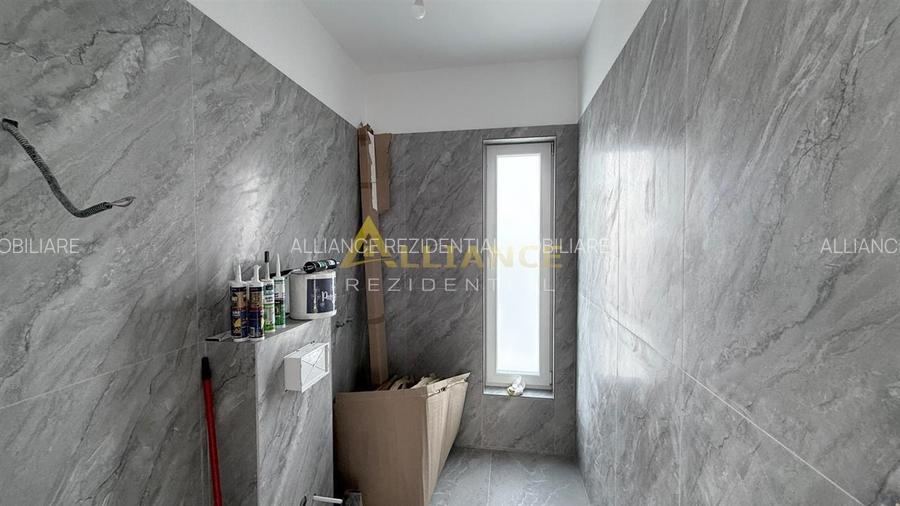 Casa Individuala - 3 camere - 2 bai - 371 mp teren - 13