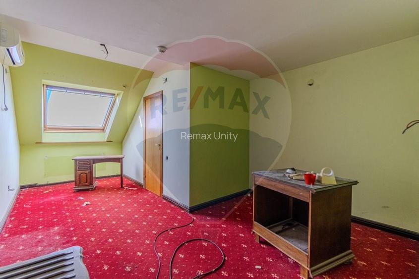 Activ Hotelier SubEvaluat | 18.000 mp construiti | 3 ha teren | BRASOV - 20