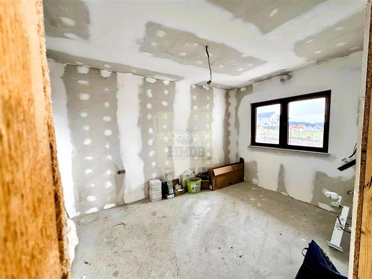 Casa individuala 4 camere 124mp | anexa 42mp | teren 550mp in Sura Mare - 6