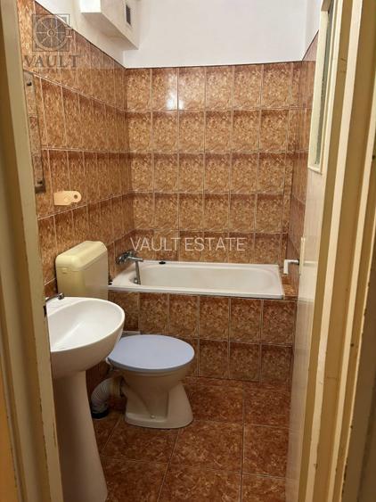 Garsoniera - CF1 - Bloc Anvelopat - Costin Georgian - 5