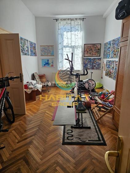 Apartament 7 Camere de vanzare Victoriei 218 mp - 9