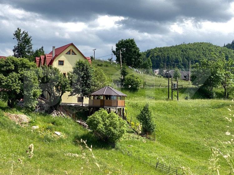 Casa cu potential turistic, 380 mp, FUNDATA - 3