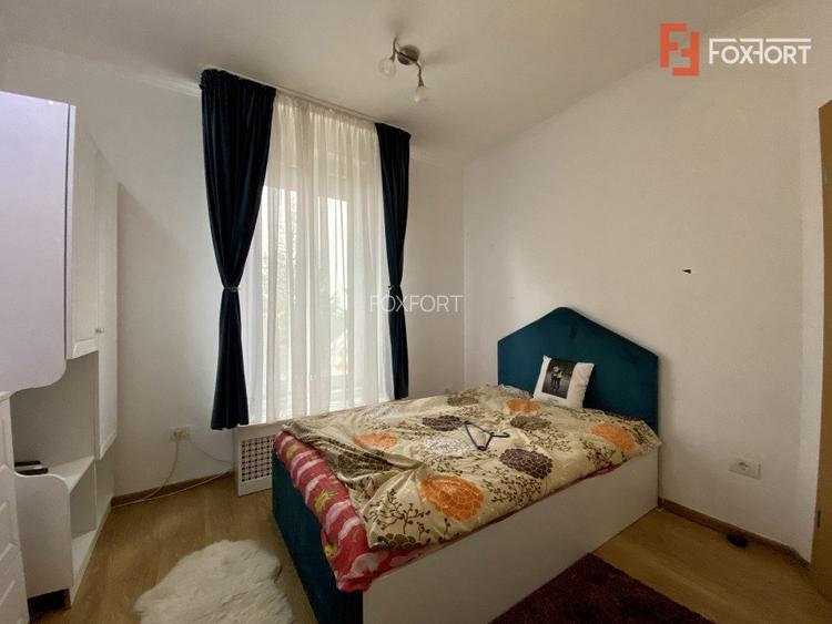 Casa cu 6 camere de vanzare in localitatea Sanandrei, zona Centrala - 26