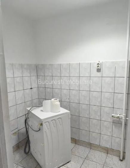 Garsoniera,Teiul Doamnei,Facultatea de Constructii,bl.reabilitat,et.3/10,Libera - 2