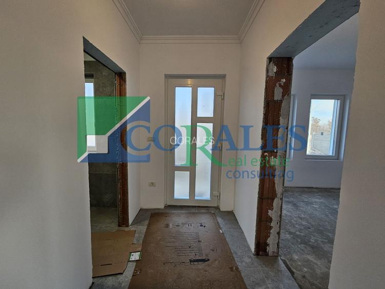 Despartit prin camera tehnica! Living mare! Disponibil imediat! - 10