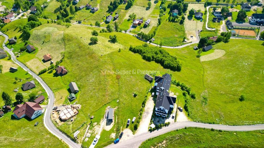 Teren intravilan - 4