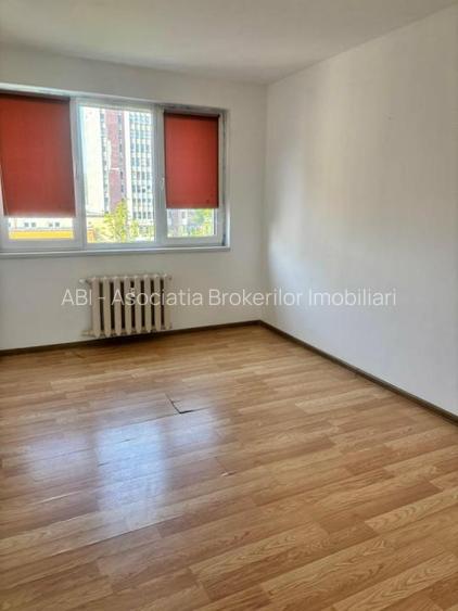 Calea Grivitei--Metrou Grivita,apartament 3 camere  nemobilat/semimob - 15