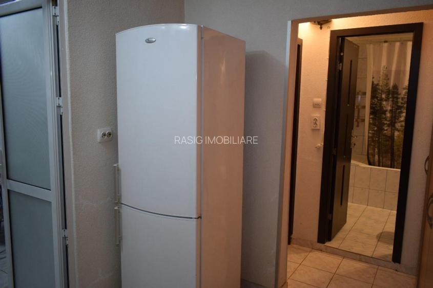 Vanzare apartament 2 camere Aviatiei - 3