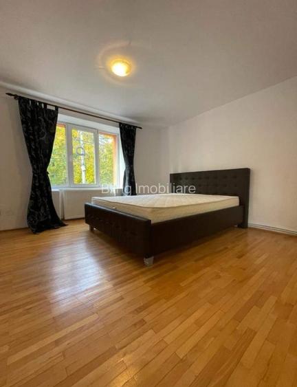 Casa cu 4 Camere,131mp, zona Platinia - 7