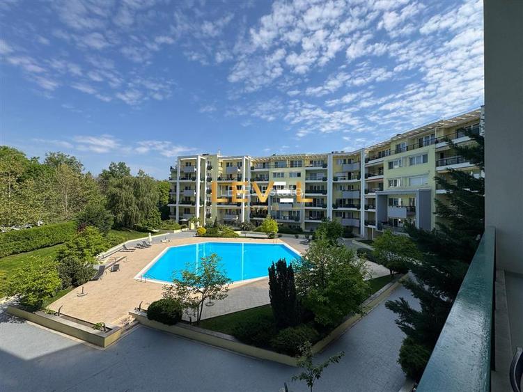 [VIDEO] 3 Bedroom Duplex with Park Views | Pet Friendly | Parking + Storage - 24