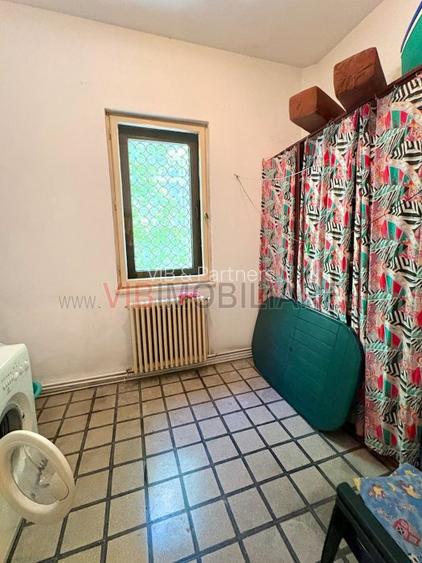 UNIRII-MIRCEA VODA, apartament in vila interbelica, 6 camere, 190 mp - 10