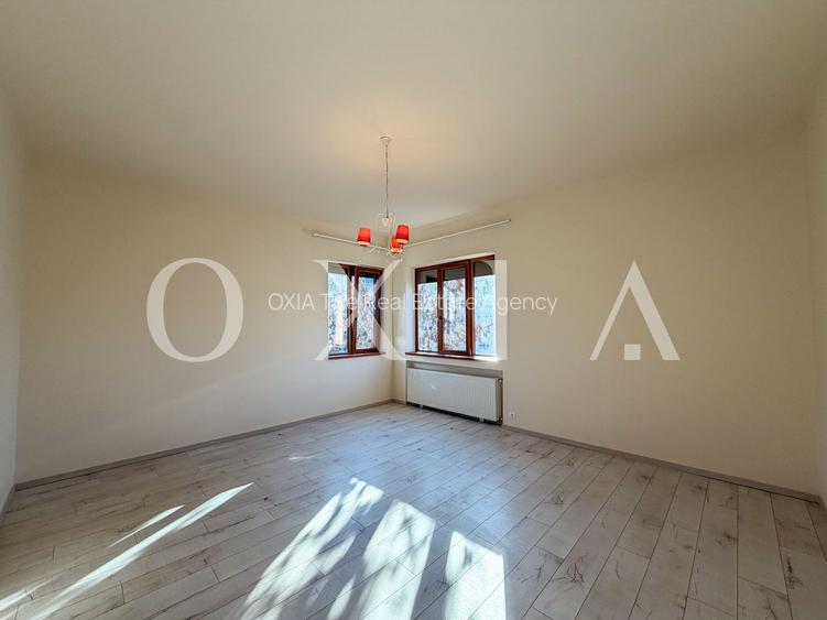 OX610  Central, Spatios, Garaj - 8