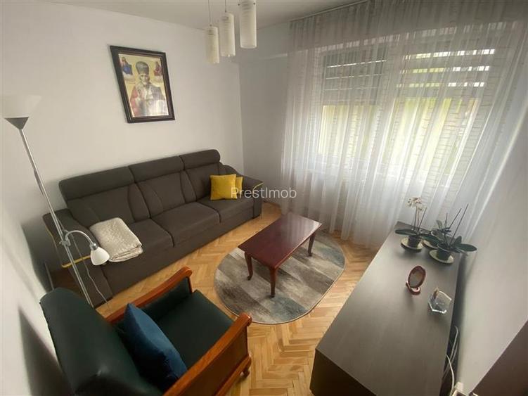 Apartament cu 3 camere de inchiriat in Tudor - 4