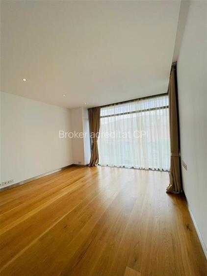 INCHIRIERE APARTAMENT 4 CAMERE DOUA LOCURI PARCARE ZONA KISELEFF SECTOR 1 - 10