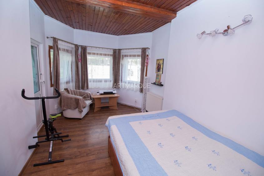 Casa individuala Azuga cu acces usor si vedere la munte - 9