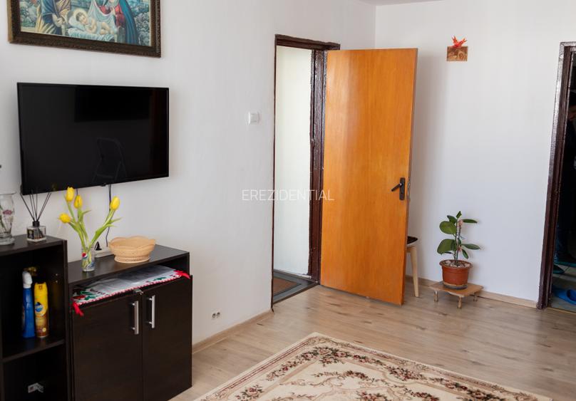 Apartament 3 camere-semidecomandat- zona Rahova - 2