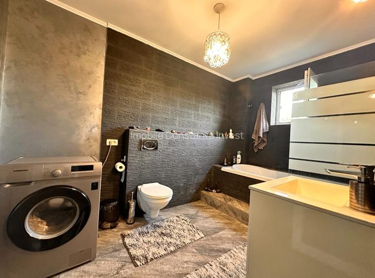 Proprietate Deosebita 2019 Palazu Mare  P+1+M +CASA  NR 2 - 2 APART 1400mp Teren - 15
