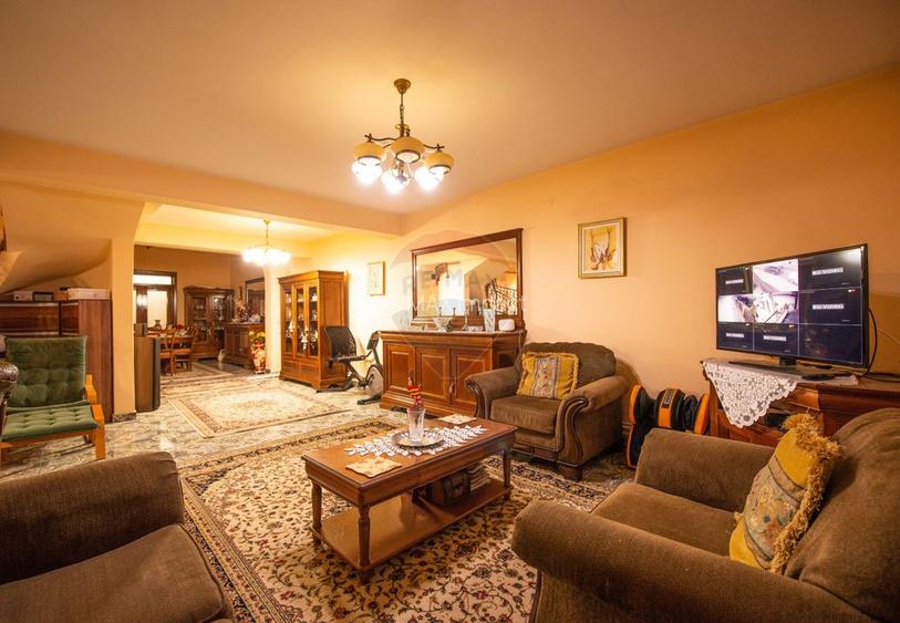 Casa de vanzare 240 mp utili , 6 camere,  teren 1000 mp, Calarasi - 13