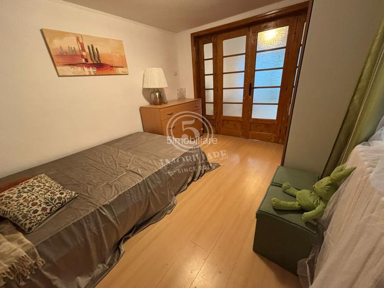 PIATA DOMENII/ CASA- 3 CAMERE VESELE/ GRADINA/COMISION 0% - 8